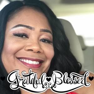 Meet your Posher, Latricia